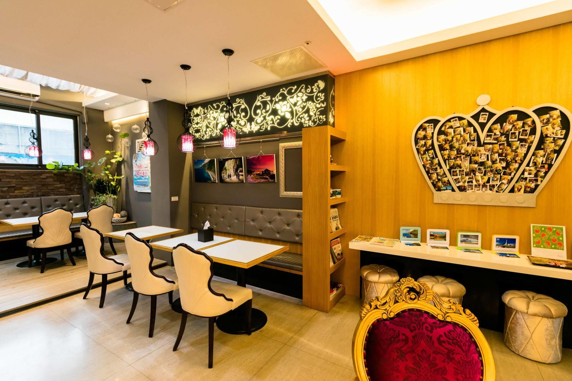 Queen Love Homestay Città di Hualien Esterno foto
